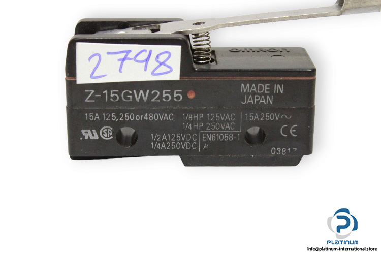 Z-15GW255-limit-switch-(used)-1