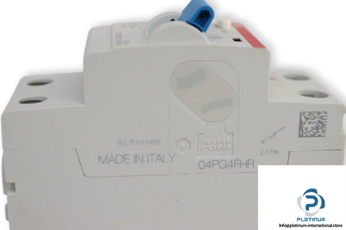 abb-F202-A-40_0.03-residual-current-circuit-breaker-(new)-2