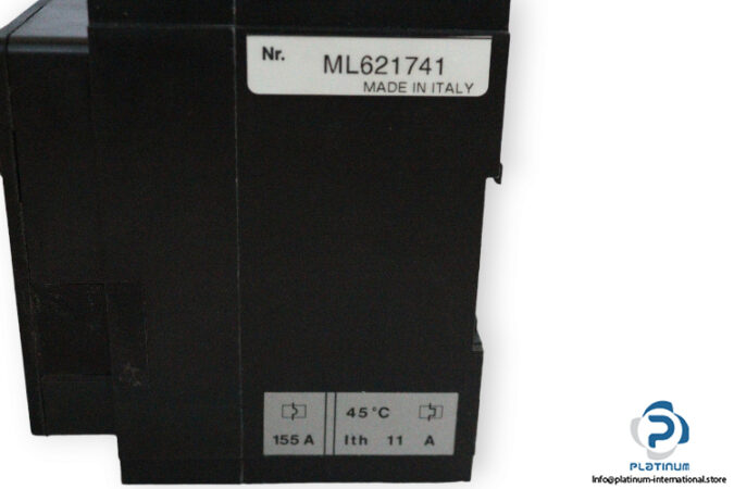 abb-LNA-32-UXAB-744530-R-113-circuit-breaker-(new)-3