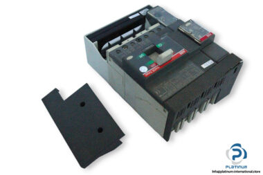 abb-T1B-160-moulded-case-circuit-breaker-(used)