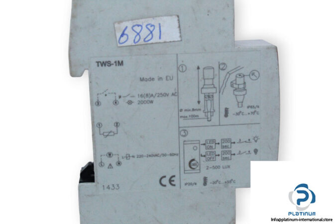 abb-TWS-1M-twilight-switch-(used)-2