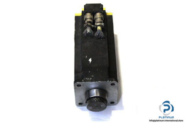 abb-baldor-s3p130w001g1-brushless-ac-servo-motor-1