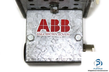 abb-sda301-8-01-00-braking-resistor-2