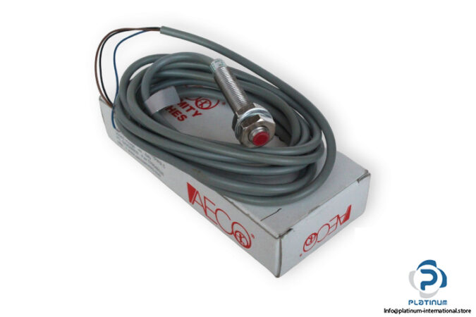 aeco-SI-8-C1-PNP-NC-inductive-sensor-(new)