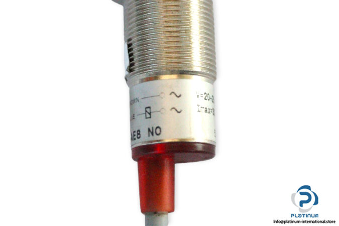 aeco-SI18-AE8-NO-inductive-proximity-sensor-used-5