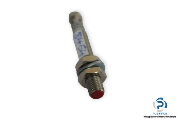 aeco-SI8-C1-PNP-NO-H1-inductive-proximity-sensor-used-2