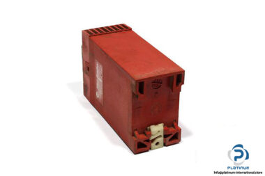 allen-bradley-440r-e23031-safety-relay-single-channel-input-1