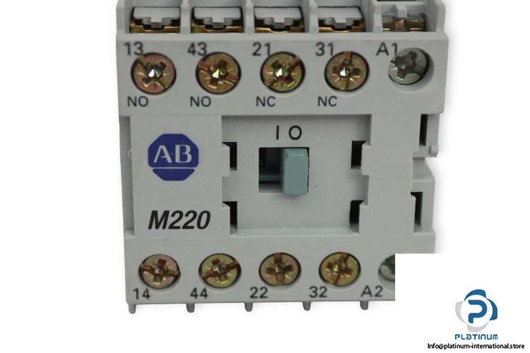 allen-bradley-700-M220A24-control-relay-(new)-1