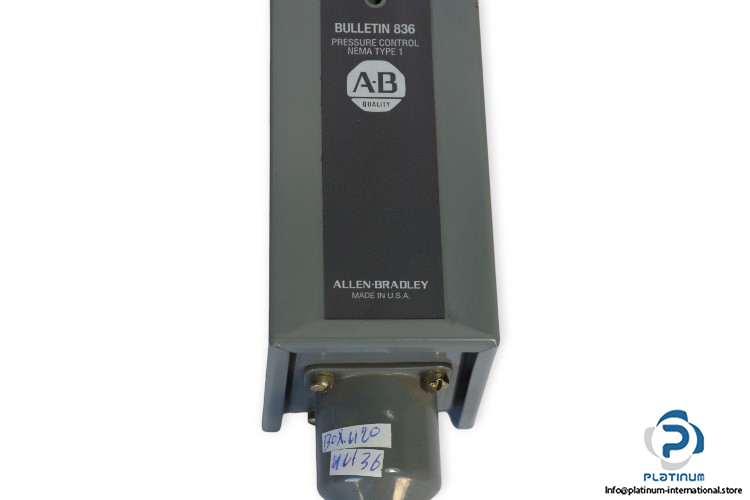 allen-bradley-836-C7X34-pressure-control-switch-(new)-(carton)-1