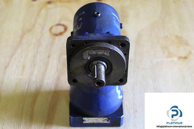 alpha-sk-075-mf1-3-131-000-hypoid-gearboxes-1