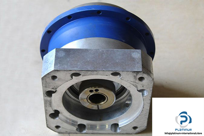 alpha-tp-050s-mf1-10-0g1-2s-planetary-gearbox-1
