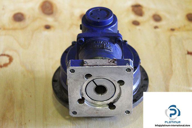 alpha-tpk-025-mf3-42-031-000-1k00-hypoid-gearboxes-1
