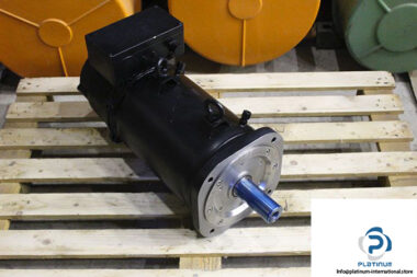 amk-dt13-44-20-ebw-liquid-cooled-servo-motor-1