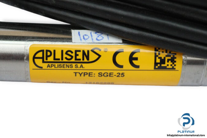 aplisens-SGE-25-hydrostatic-level-probe-new-3