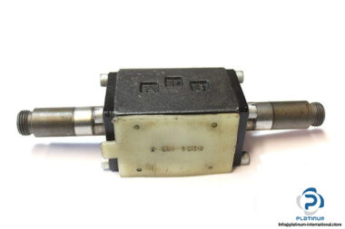 atos-dhi-0711-23-solenoid-directional-valve-direct-operated-2