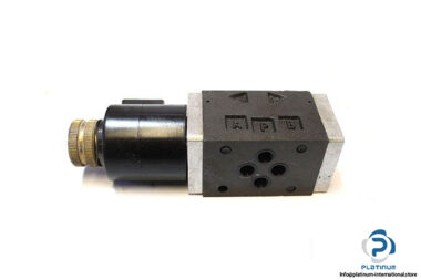 atos-dhs-631_40-solenoid-operated-directional-valve-2