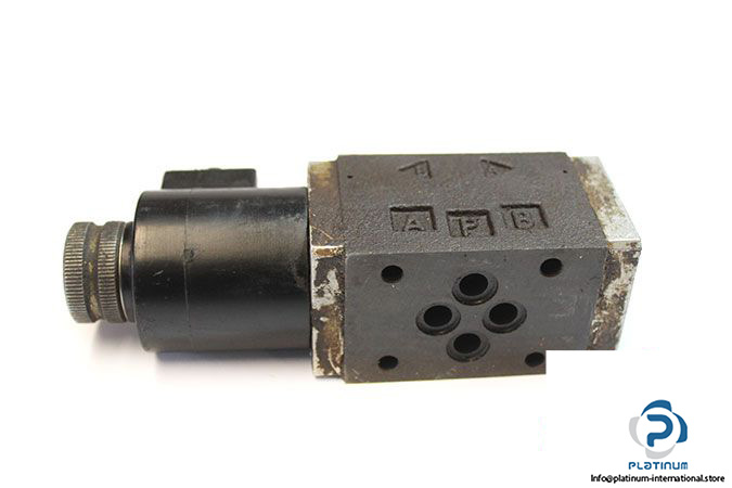 atos-dhx-630_40-solenoid-operated-directional-valve-2