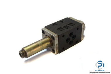 atos-dhz-63-01_11-solenoid-directional-valve-without-coil-2