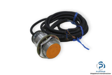 autonice-PR30-10DP-inductive-sensor-used