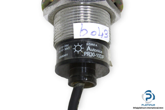 autonice-PR30-10DP-inductive-sensor-used-4