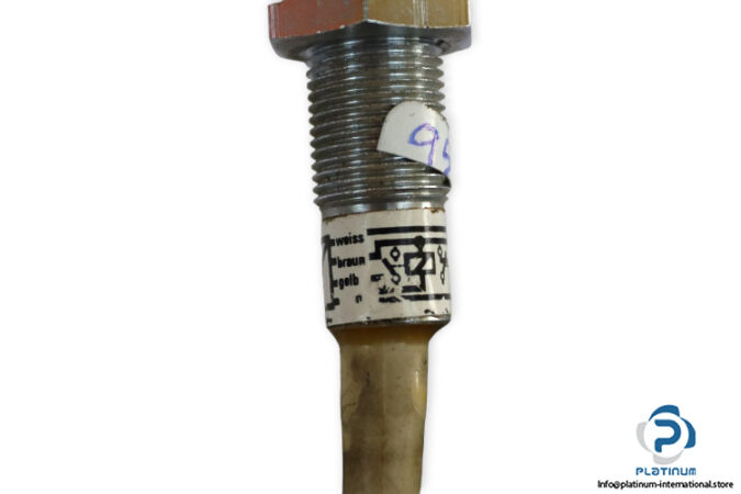 balluff-BES-516-113-AOX-inductive-sensor-used-3