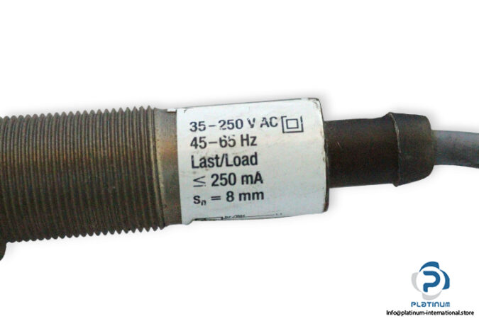 balluff-BES-516-437-A0-L-inductive-sensor-used-5