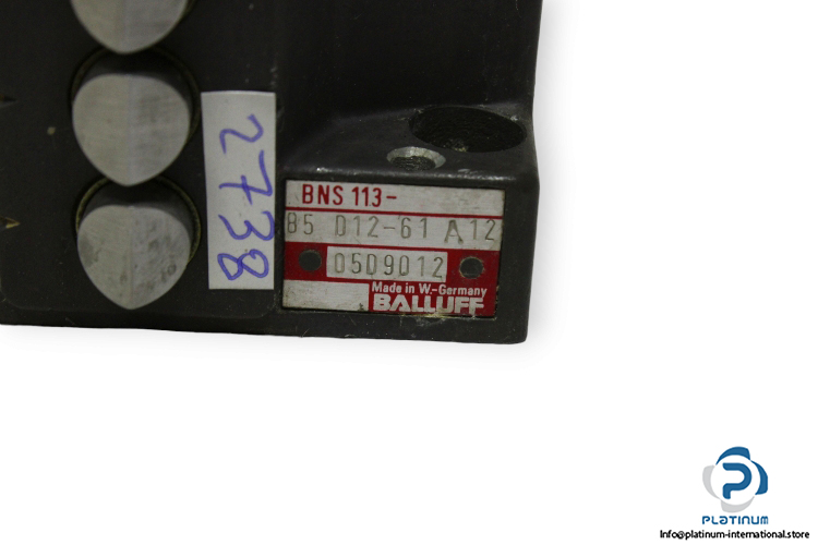 balluff-BNS-113-B5-D12-61-A12-limit-switch-(used)-1