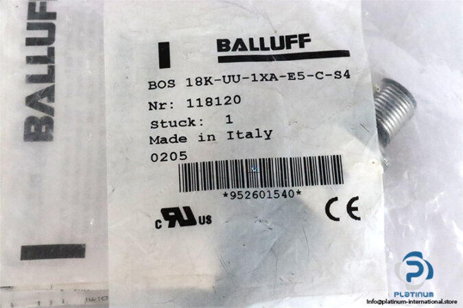 balluff-BOS-18K-UU-1XA-E5-C-S4-photoelectric-sensor-(new)-3