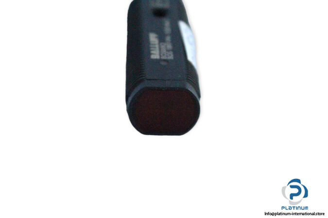 balluff-BOS-18KF-PA-1QD-S4-C-photoelectric-retro-reflective-sensor-new-2