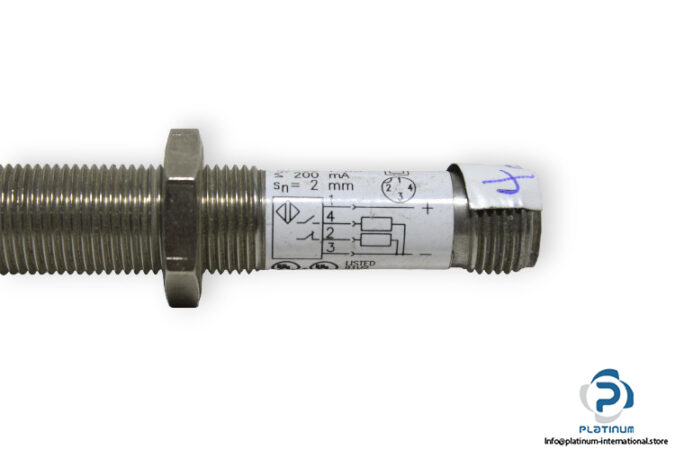 balluff-bes-516-113-s4-c-inductive-standard-sensor-used-2