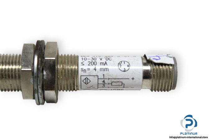 balluff-bes-516-325-g-s4-c-inductive-standard-sensor-used-2