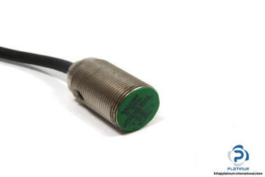 BALLUFF-BES-516-326-E4-Y-PU-INDUCTIVE-SENSOR3_675x450.jpg