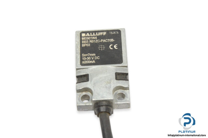 balluff-bes-r01zc-pac70b-bp03-inductive-sensor-2