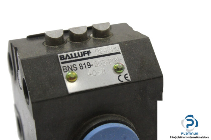 balluff-bns-819-b03-d08-40-11-limit-switch-new-2