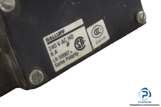 balluff-bns-819-d04-r12-62-10-limit-switch-3