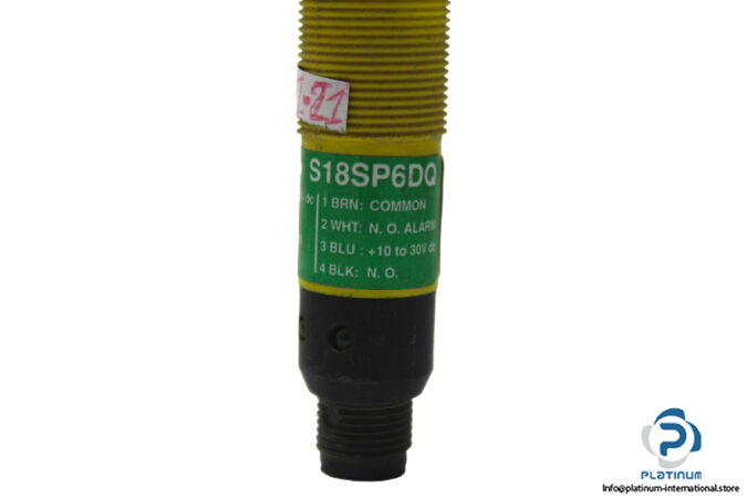 banner-s18sp6dq-photoelectric-diffuse-sensor-3