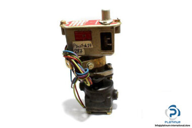 barksdale-9653-1-wa-pressure-switch-2