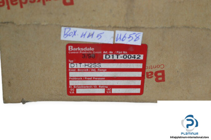 barksdale-D1T-H2SS-diaphragm-pressure-switch-(new)-(carton)-3