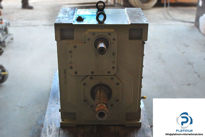 barmag-258-kw-extruder-gear-box-6