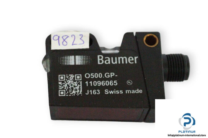 baumer-O500-GP-11096065-diffuse-sensor-new-3