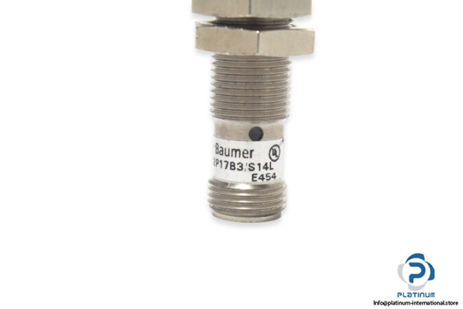 baumer-igyx-12p17b3_s14l-inductive-proximity-sensor-3