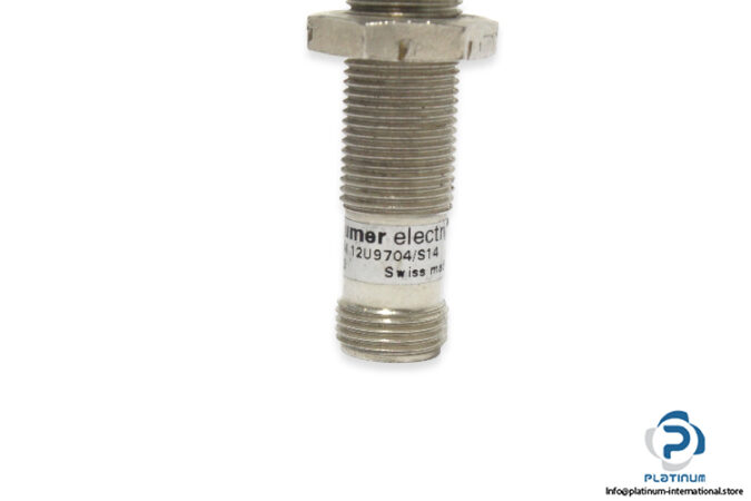 baumer-iwrm-12u9704_s14-inductive-distance-sensor-3