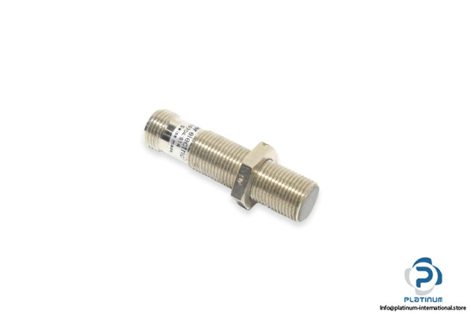 baumer-IWRM-12U9704_S14-inductive-distance-sensor