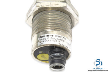 baumer-uzam-30n6103_s14-ultrasonic-proximity-sensor-2