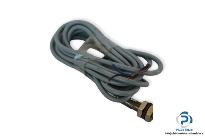 bdc-DCA8_4608S-inductive-sensor-used