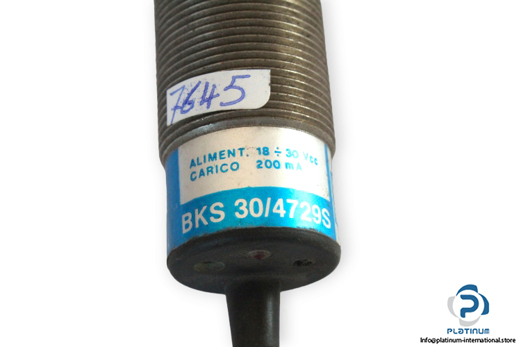 bdc-electronic-BKS-30_4729S-capacitive-proximity-sensor-used-2