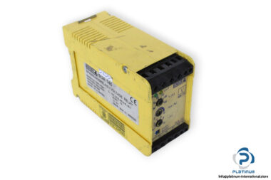 bender-SUA145-voltage-relay-(used)