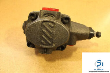 BERARMA-02-PVS05-10-F-K-R-M-VARIABLE-VANE-PUMP3_675x450.jpg