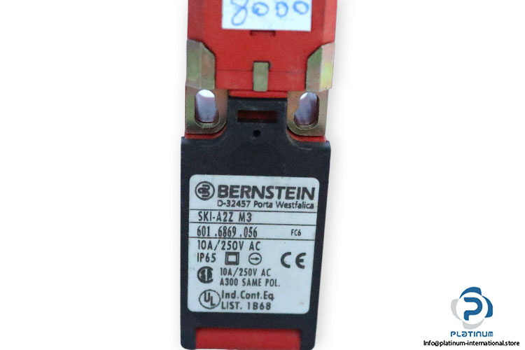 bernstein-SKI-A2Z-M3-safety-interlock-switch-(Used)-1