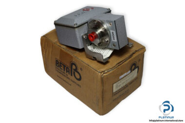 beta-C2-D404M-S1B-P1-K1-C-pressure-and-temperature-switch-(new)
